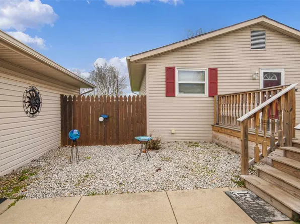 5227 S Boulder St, Jackson, MI 49201