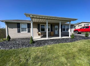 605 North St, Union, WV 24983