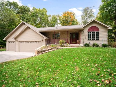 N4749 Maple DRIVE, Oakfield, WI, 53065