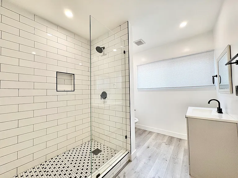 2320 S Robertson Blvd #2 — Photo 7