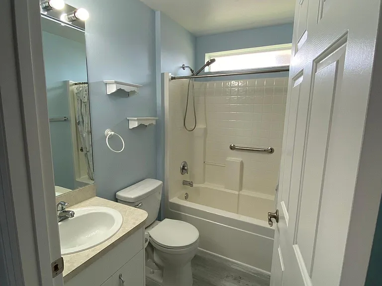146 Coply Ter — Photo 10
