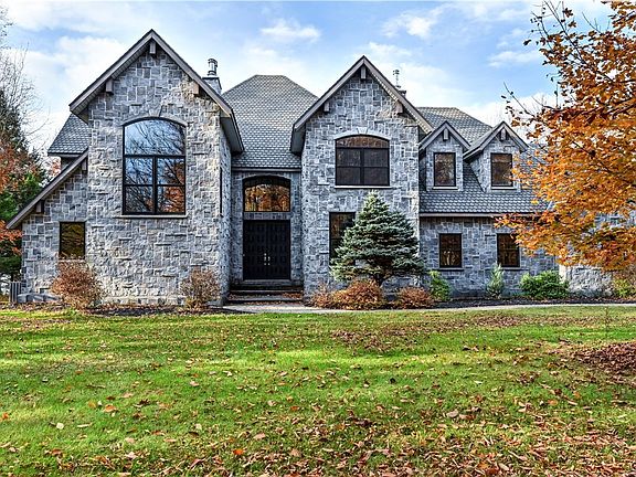 4th image of 7095 Townline Rd