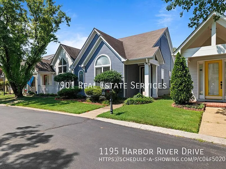 1195 Harbor River Dr — Photo 3