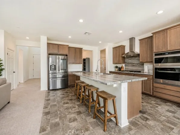 32813 Oakland Way, Winchester, CA 92596