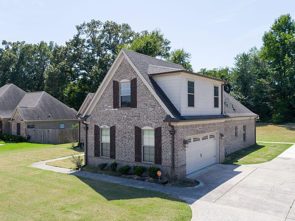 3381 Chateau Pointe Blvd, Southaven, MS 38672 Zillow
