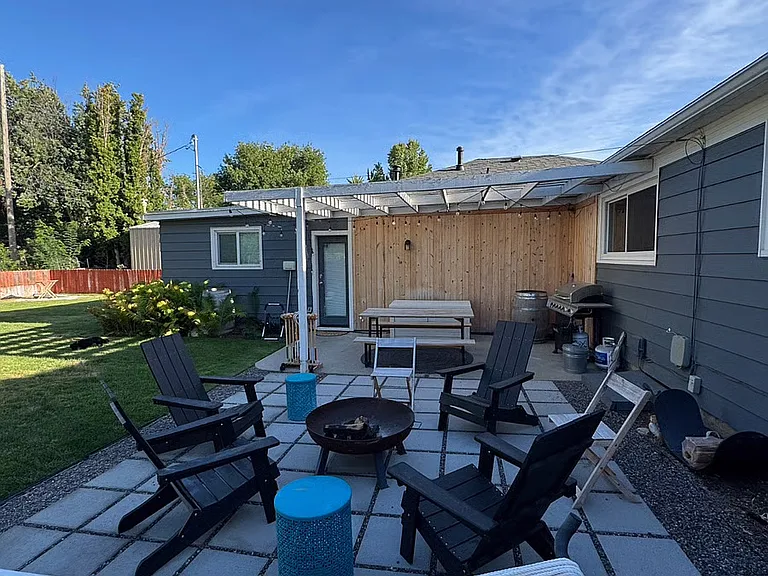 2226 S Colorado Ave — Photo 24