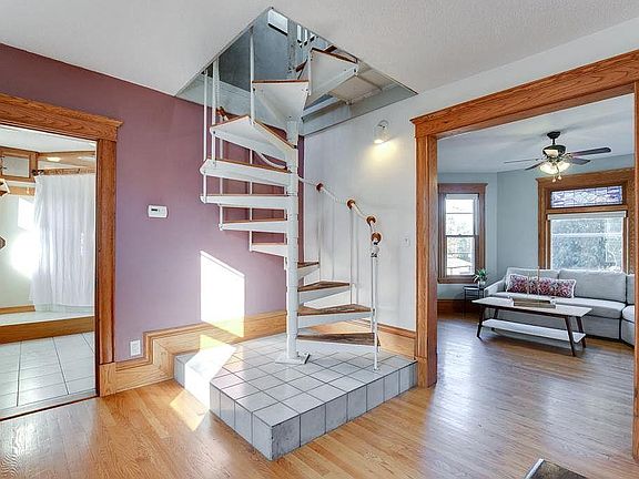 2nd image of 2816 E 22nd St APT 2