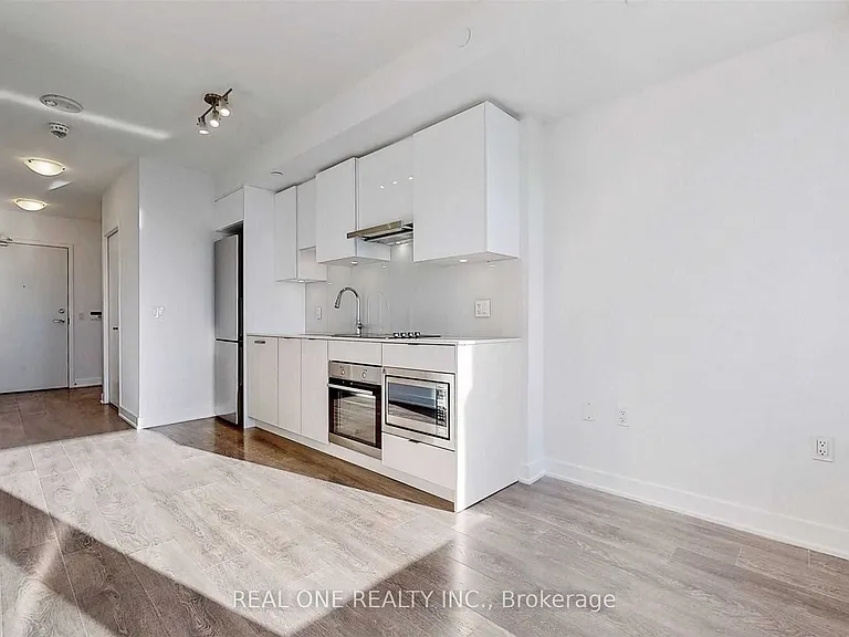 195 Redpath Ave #2709 — Photo 10