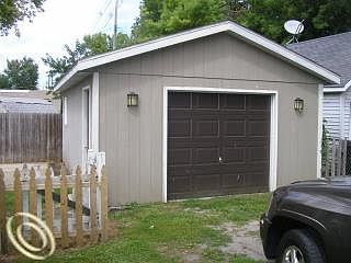 3rd image of 1418 10th Ave