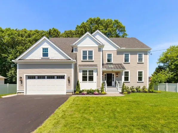 144 Maple St, Lexington, MA 02420
