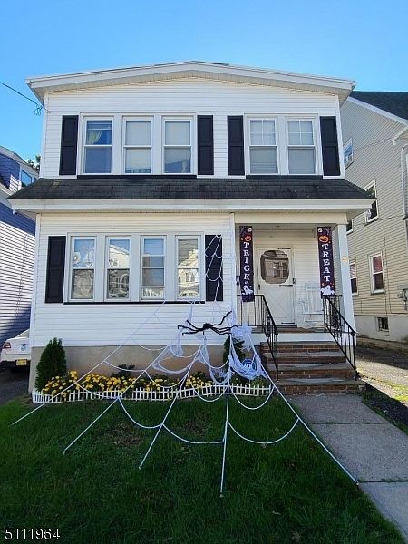 1st image of 8 Glennon Pl