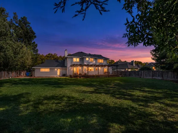9323 Lakewood Drive, Windsor, CA 95492