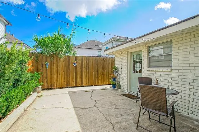 238 N Labarre Dr — Photo 14