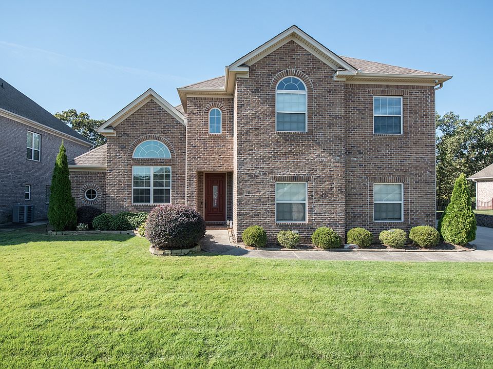 1st image of 719 Cobblestone Cir