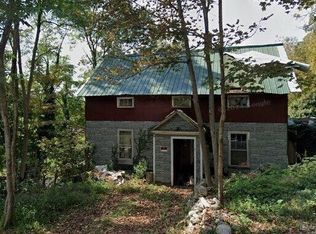 17 Depot Hill Rd E, Cobalt, CT 06414