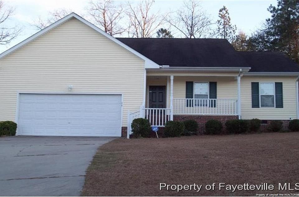 1st image of 316 Hawthorn Dr