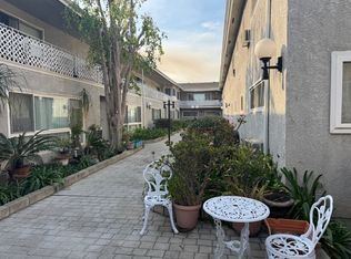 Sylmar Palms, Sherman Oaks, CA 91423