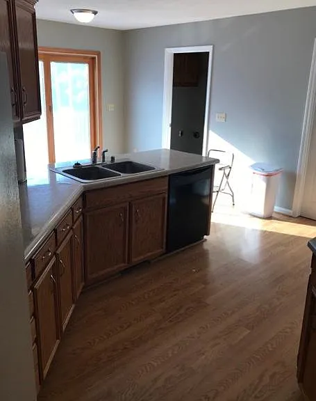 48 Strawberry Cir — Photo 3