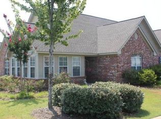 401 Charmant Pl, Ridgeland, MS 39157