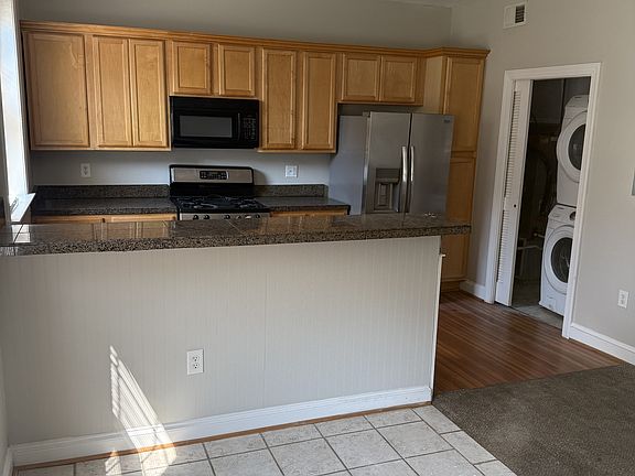 5th image of 3015 West Ave #11412348