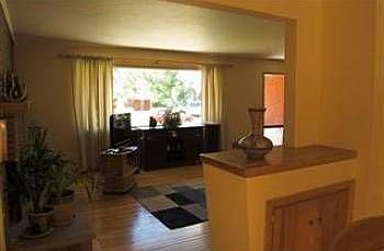 2nd image of 2310 W Pleasanton Ave