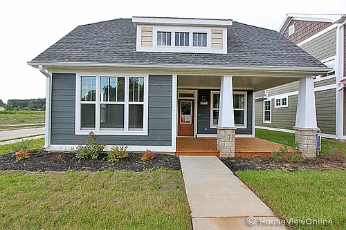 2977 Walden Blvd Photo 1