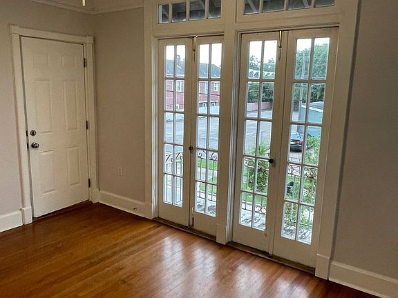 3rd image of 4639-41 S Carrollton Ave #4116-B