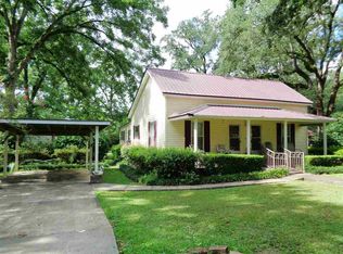 21082 Seminole Ave, Lockhart, AL 36455