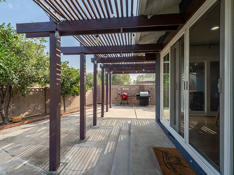 15015 Lindhall Way — Photo 21
