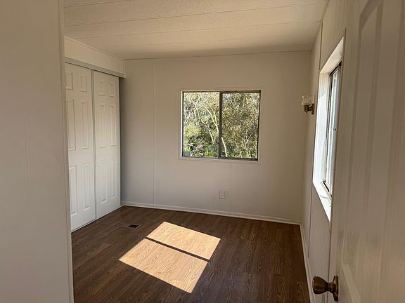5th image of 6127 Fara St