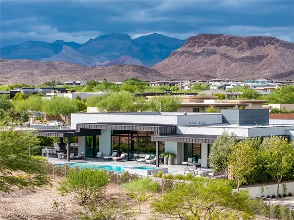 43 Crested Cloud Way, Las Vegas, NV 89135