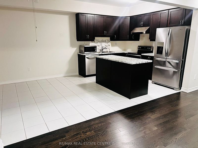 Brampton Townhouse for rent - 3 Bedrooms — photo 10