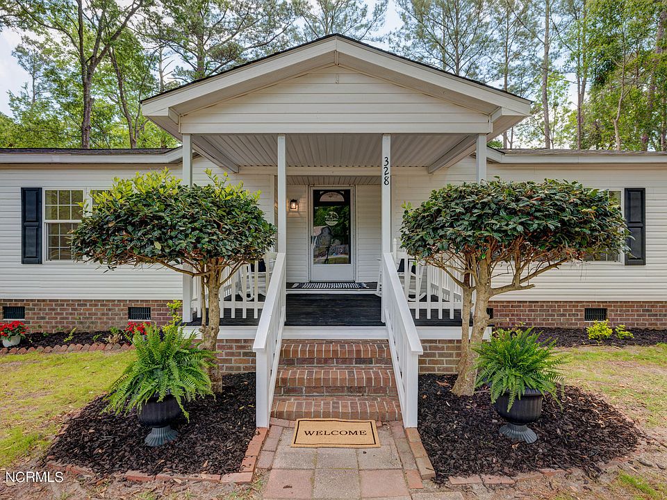328 Groves Point Circle, Hampstead, NC 28443 Zillow