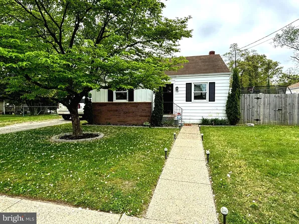 143 Walnut Ave, Lindenwold, NJ 08021