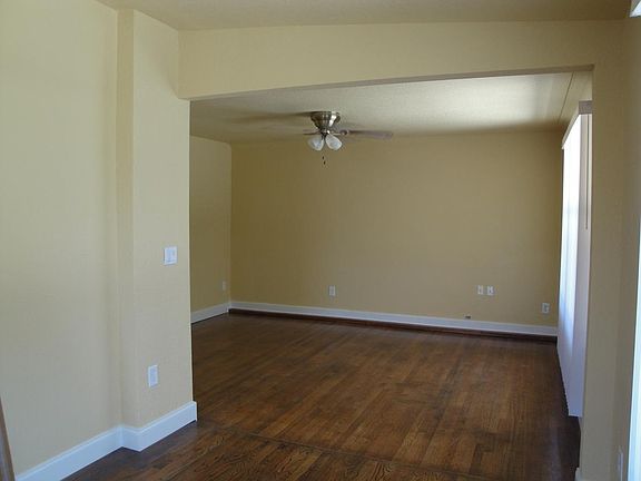3rd image of 5719 1/2 25th Ave S