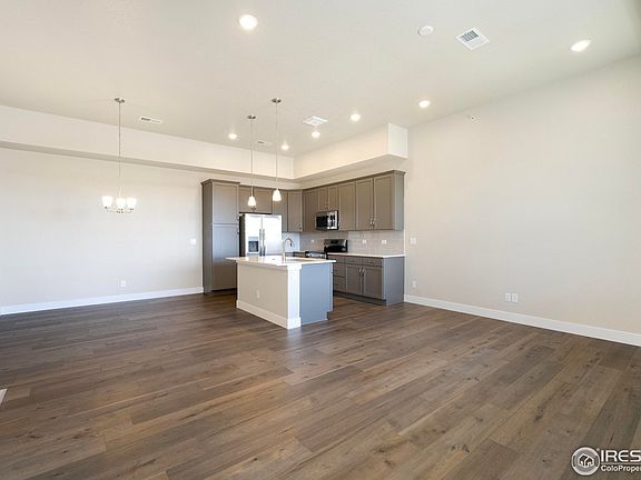 3rd image of 6810 School House Dr #203