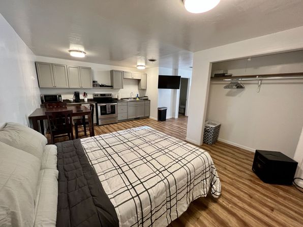 207 Main St N UNIT B