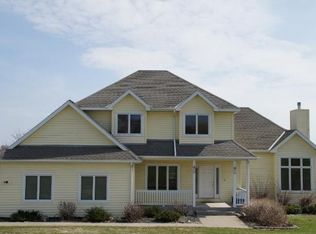 6605 71st Ln N, Loretto, MN 55357