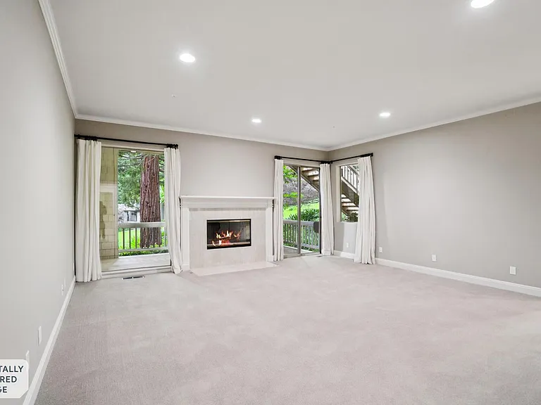 651 Manresa Ln — Photo 23