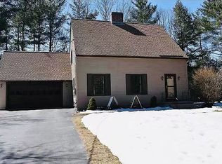 16 N Mason Rd, Brookline, NH 03033