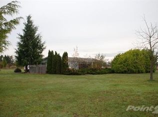 32 Gunn Rd, Port Angeles, WA 98362