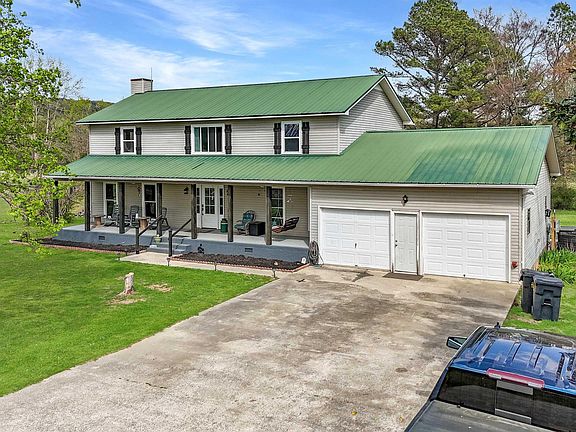 2nd image of 717 Gandys Cove Rd