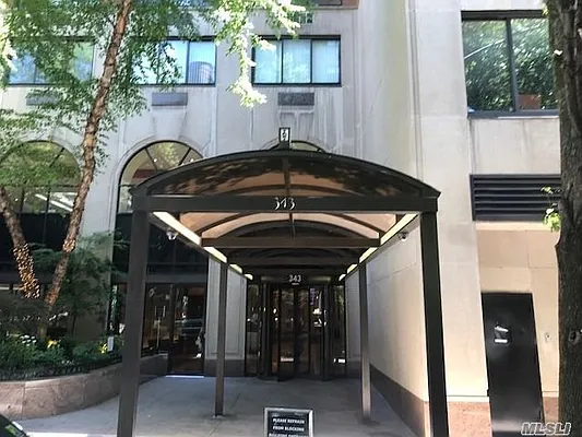 Sold by Rock Realty | media 7