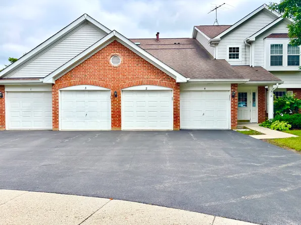 315 Ashbury Ct APT 3, Roselle, IL 60172