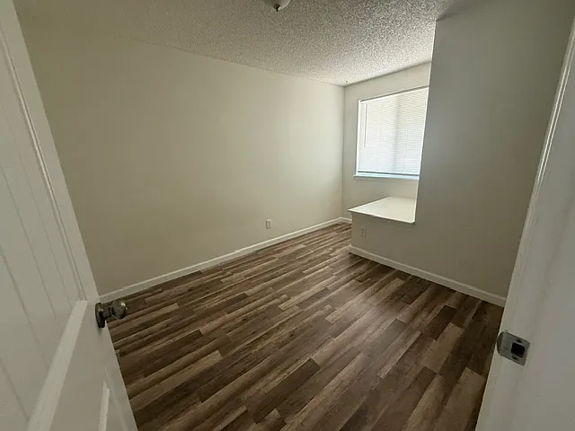 office/bedroom