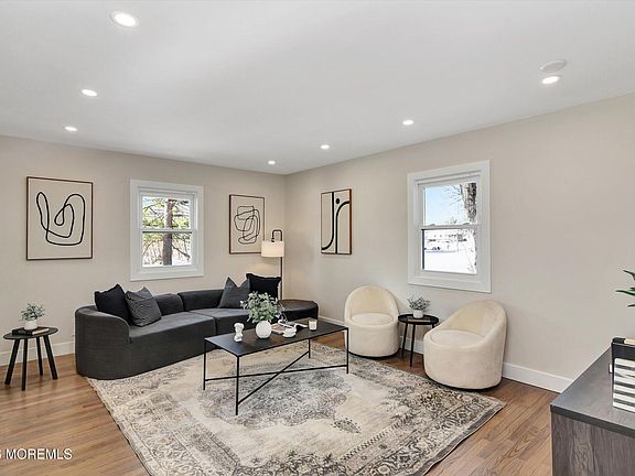 5th image of 80 Freehold Road