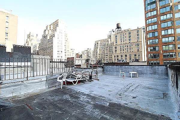 1st image of 222 W 72nd St APT 4A