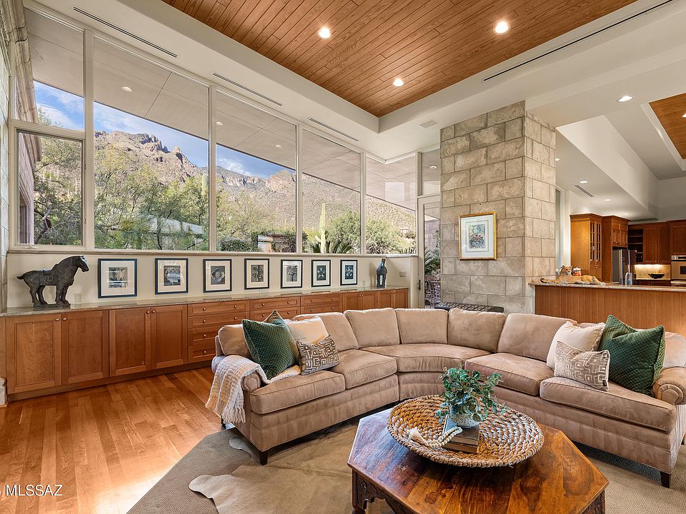 1st image of 7301 N Secret Canyon Dr