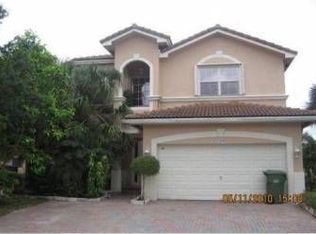 7359 NW 23rd St, Pembroke Pines, FL 33024