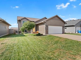 437 Lien Ave, Harrisburg, SD 57032
